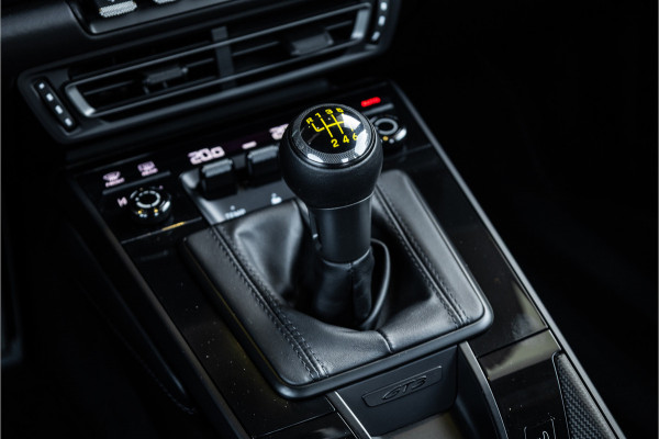 Porsche 911 4.0 GT3 Touring - Brewster Green | Sport Chrono + | Bose | Lift