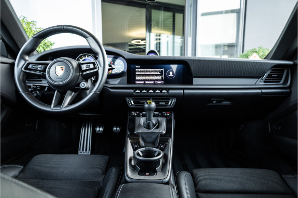 Porsche 911 4.0 GT3 Touring - Brewster Green | Sport Chrono + | Bose | Lift