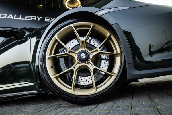 Porsche 911 4.0 GT3 Touring - Brewster Green | Sport Chrono + | Bose | Lift