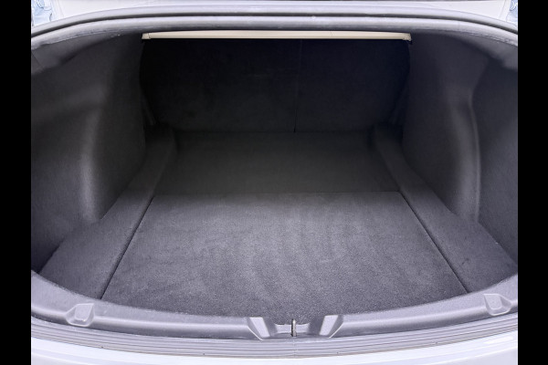 Tesla Model 3 SR Plus 325PK LFP Accu Lmv 19" AutoPilot Leder Pano-dak Adaptive-Cruise Camera's Elektr.-Stuur+Stoelen+Spiegels+Geheugen+Easy-En SOH 91% Navi LED ACC DAB Voorverwarmen interieur via App Keyless One-Pedal-Drive 1e Eigenaar Origineel Nederlandse Auto Fabrieksgarantie op Accu en Motor tot 08-12-2028/160.000KM