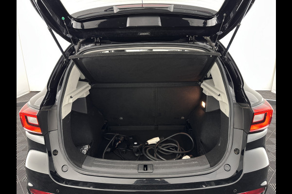 MG ZS EV Luxury 45 kWh {SOH-90%} (INCL-BTW) Aut. *PANO | LEATHER | CCS-FASTLOADER | KEYLESS | NAVI-FULLMAP | ADAPTIVE-CRUISE | CAMERA | HEATED-SPORTSEATS | CARPLAY | BLINDSPOT | DAB | LANE-ASSIST | 17''ALU*