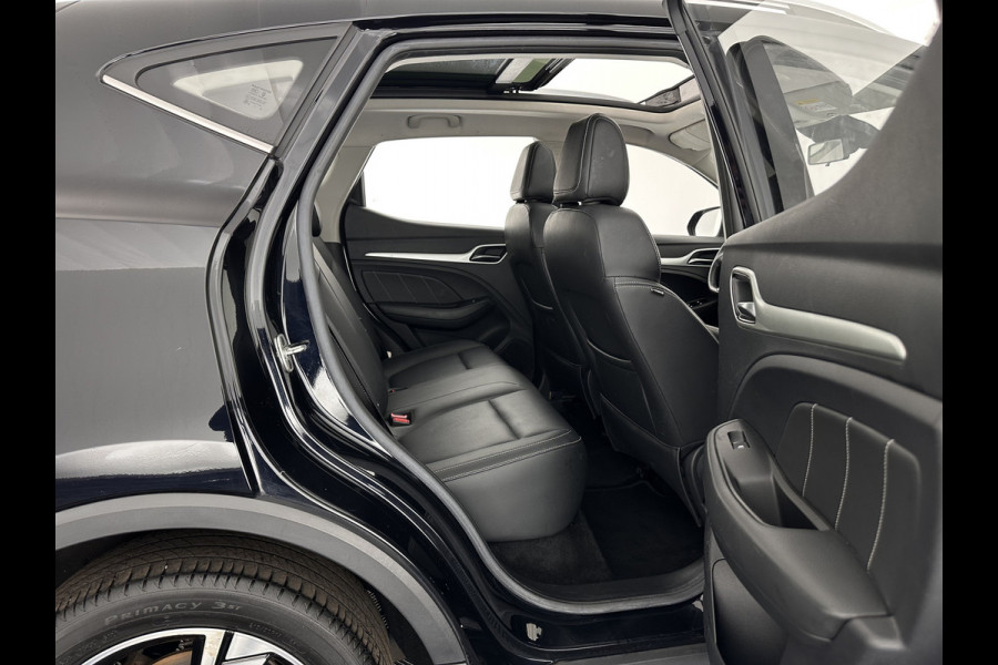 MG ZS EV Luxury 45 kWh {SOH-90%} (INCL-BTW) Aut. *PANO | LEATHER | CCS-FASTLOADER | KEYLESS | NAVI-FULLMAP | ADAPTIVE-CRUISE | CAMERA | HEATED-SPORTSEATS | CARPLAY | BLINDSPOT | DAB | LANE-ASSIST | 17''ALU*