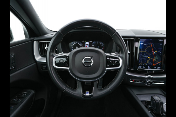 Volvo XC60 2.0 B5 Business Pro R-Design (INCL.BTW) Aut. *PANO | LUXURY-LEATHER | FULL-LEATHER | MEMORY-PACK | HEATED-SPORTSEATS | CAMERA | NAVI-FULLMAP | SHIFT-PADDLES | PRIVACY-GLASS | AIR-SUSPENSION | ECC | PDC | CRUISE | 19''ALU