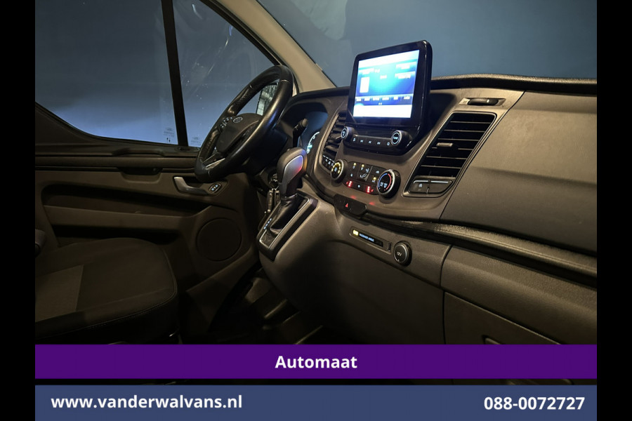 Ford Transit Custom 2.0 TDCI 131pk Automaat L2H1 Dubbele Cabine Euro6 Airco | 5-Zits | Camera | Navigatie | LED Apple Carplay, Android Auto, Adaptieve Cruisecontrol, Trekhaak, Stoelverwarming, Verwarmde voorruit, Parkeersensoren
