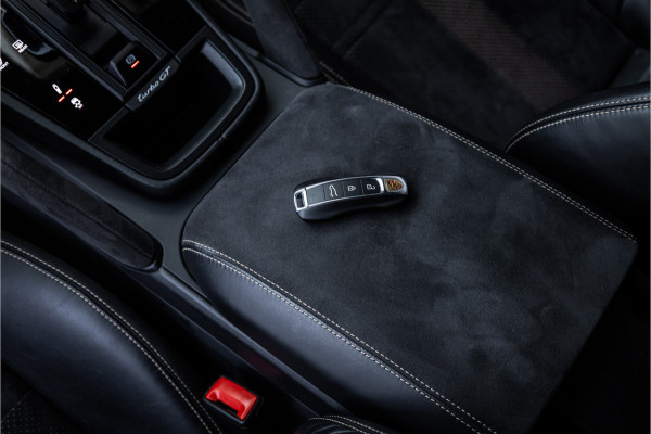 Porsche Cayenne Coupé 4.0 Turbo GT - Sport Chrono + | Carbon | Bose | Memory | Alcantara
