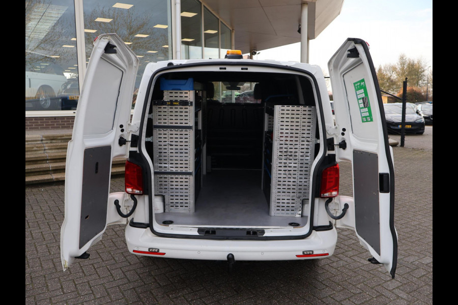 Volkswagen Transporter 2.0 TDI 4MOTION 150 PK DSG + WP INRICHTING | LED | 2 SCHUIFDEUREN | STANDKACHEL | ADAPTIVE CRUISE | TREKHAAK | CARPLAY | CAMERA