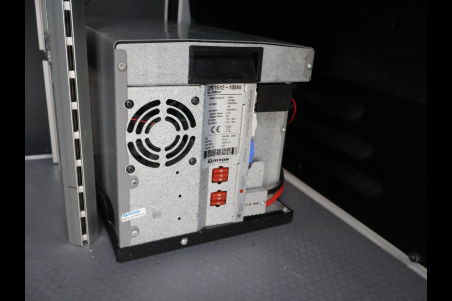 Volkswagen Transporter 2.0 TDI 4MOTION 150 PK DSG + WP INRICHTING | LED | 2 SCHUIFDEUREN | STANDKACHEL | ADAPTIVE CRUISE | TREKHAAK | CARPLAY | CAMERA