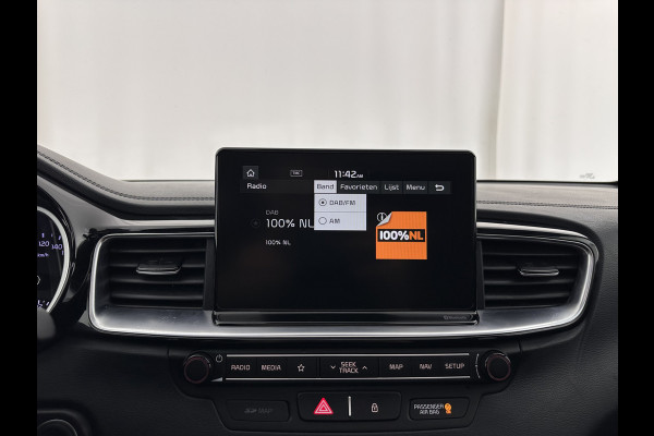 Kia ProCeed 1.0 T-GDI GT-Line (INCL-BTW) *PANO | LEATHER-ALCANTARA  | FULL-LED | SPORTSEATS | NAVI-FULLMAP | CAMERA | ECC | PRIVACYGLASS | LANE-ASSIST | DAB+ | CARPLAY | PDC | KEYLESS | CRUISE | TOWBAR | 17''ALU*