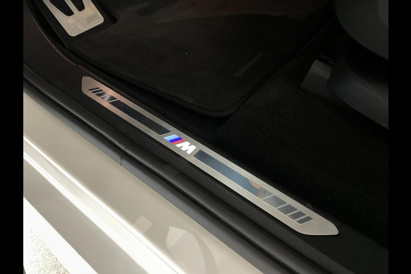 BMW X5 XDrive45e High Executive M PAKKET 394PK AIRCO NAVI CRUISE BT STOELVERW MEM LED LUCHTV 20INCH CAMERA NIEUWSTAAT