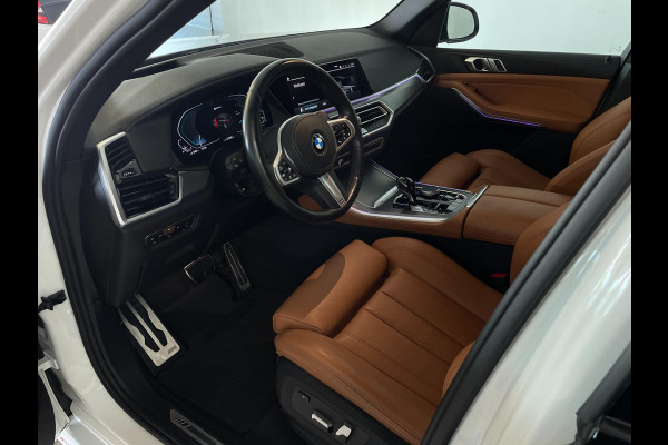 BMW X5 XDrive45e High Executive M PAKKET 394PK AIRCO NAVI CRUISE BT STOELVERW MEM LED LUCHTV 20INCH CAMERA NIEUWSTAAT