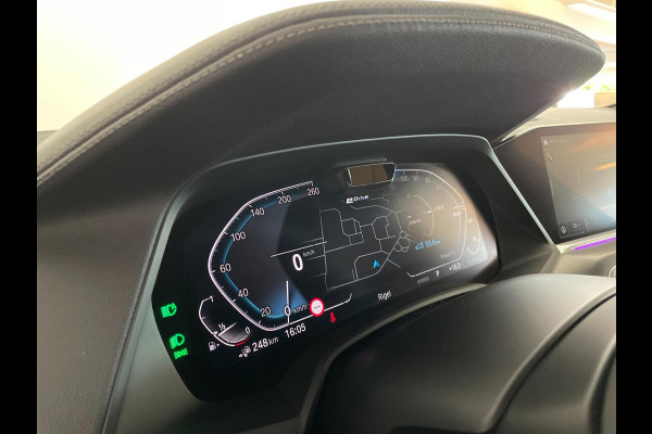 BMW X5 XDrive45e High Executive M PAKKET 394PK AIRCO NAVI CRUISE BT STOELVERW MEM LED LUCHTV 20INCH CAMERA NIEUWSTAAT