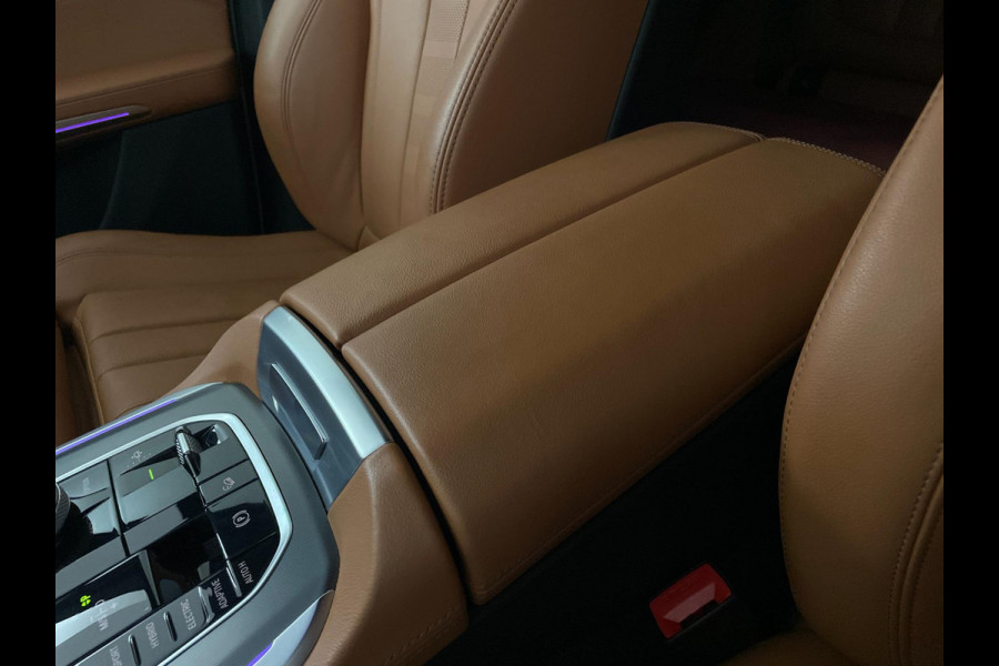 BMW X5 XDrive45e High Executive M PAKKET 394PK AIRCO NAVI CRUISE BT STOELVERW MEM LED LUCHTV 20INCH CAMERA NIEUWSTAAT