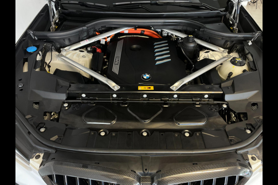 BMW X5 XDrive45e High Executive M PAKKET 394PK AIRCO NAVI CRUISE BT STOELVERW MEM LED LUCHTV 20INCH CAMERA NIEUWSTAAT