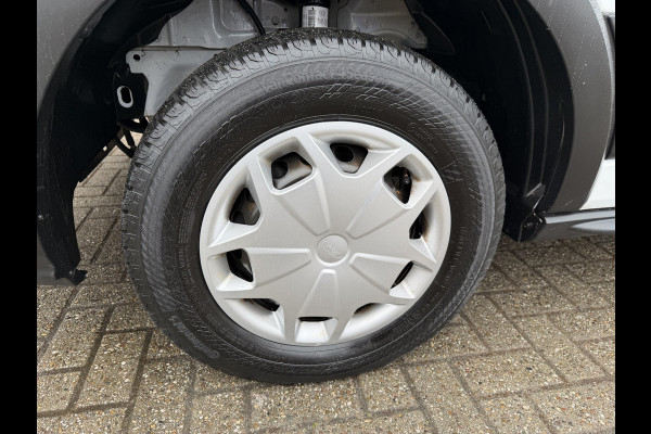 Ford Transit 310 2.0 TDCI L2H2 Trend / vaste prijs rijklaar € 18.950 ex btw / euro 6 / bpm vrij / lease vanaf € 319 / imperial + trap / airco / cruise / pdc voor en achter / trekhaak 2450 kg