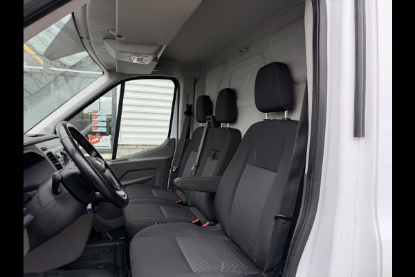 Ford Transit 310 2.0 TDCI L2H2 Trend / vaste prijs rijklaar € 18.950 ex btw / euro 6 / bpm vrij / lease vanaf € 319 / imperial + trap / airco / cruise / pdc voor en achter / trekhaak 2450 kg