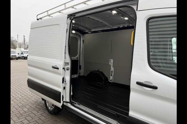 Ford Transit 310 2.0 TDCI L2H2 Trend / vaste prijs rijklaar € 18.950 ex btw / euro 6 / bpm vrij / lease vanaf € 319 / imperial + trap / airco / cruise / pdc voor en achter / trekhaak 2450 kg