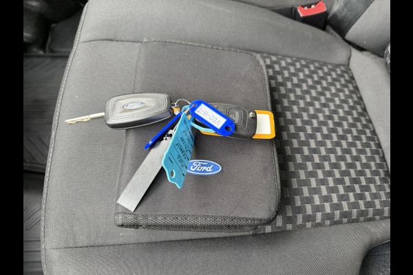 Ford Transit 310 2.0 TDCI L2H2 Trend / vaste prijs rijklaar € 18.950 ex btw / euro 6 / bpm vrij / lease vanaf € 319 / imperial + trap / airco / cruise / pdc voor en achter / trekhaak 2450 kg