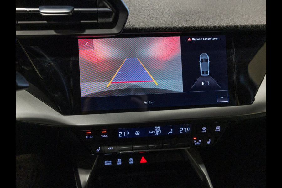 Audi A3 Limousine 35 TFSI Advanced edition / 150pk / Stoelverwarming / Adaptieve cruise control / Achteruitrij camera /