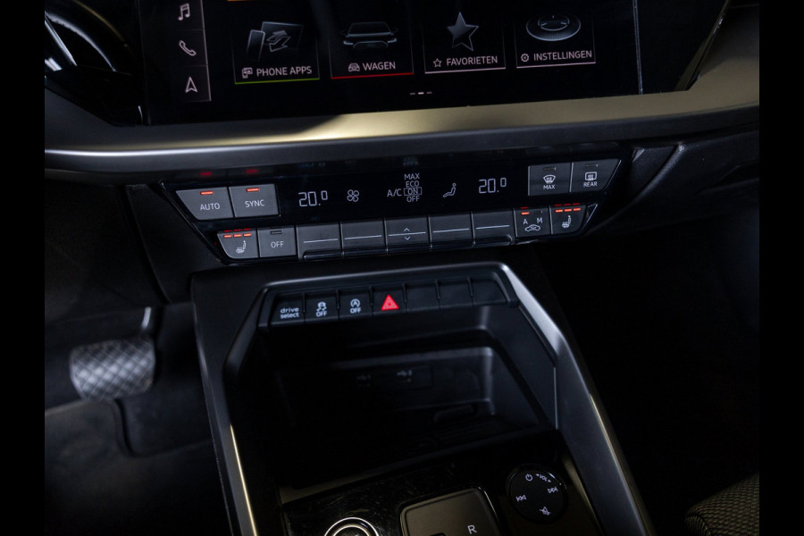Audi A3 Limousine 35 TFSI Advanced edition / 150pk / Stoelverwarming / Adaptieve cruise control / Achteruitrij camera /