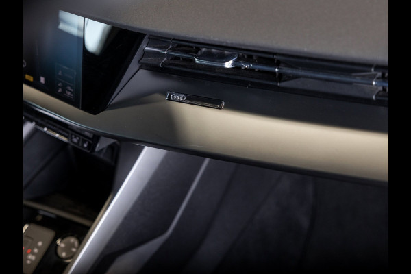 Audi A3 Limousine 35 TFSI Advanced edition / 150pk / Stoelverwarming / Adaptieve cruise control / Achteruitrij camera /