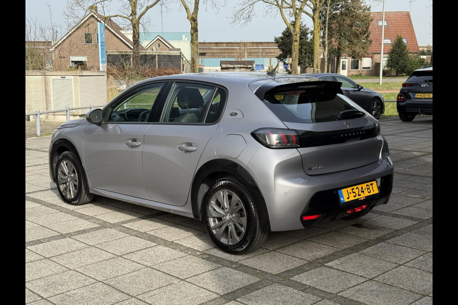 Peugeot e-208 Aut. EV Allure Pack | SoH 87% | Navi | Camera | Stoel Verarming |
