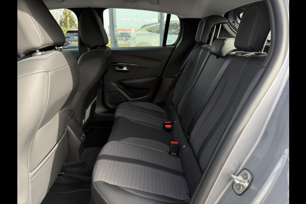 Peugeot e-208 Aut. EV Allure Pack | SoH 87% | Navi | Camera | Stoel Verarming |
