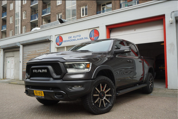 Dodge Ram 1500 5.7 V8 4x4 Rebel Sport | Luchtvering PANO -dak | Black Line | Off Road | Groot Navi | Apple CarPlay | Keyless | 20inch | Harman Kardon | Full LED | LPG onderbouw |3/2026 beurt + 4x Banden  | excl BTW