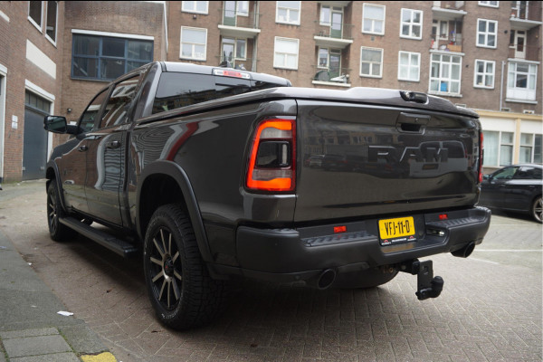 Dodge Ram 1500 5.7 V8 4x4 Rebel Sport | Luchtvering PANO -dak | Black Line | Off Road | Groot Navi | Apple CarPlay | Keyless | 20inch | Harman Kardon | Full LED | LPG onderbouw |3/2026 beurt + 4x Banden  | excl BTW