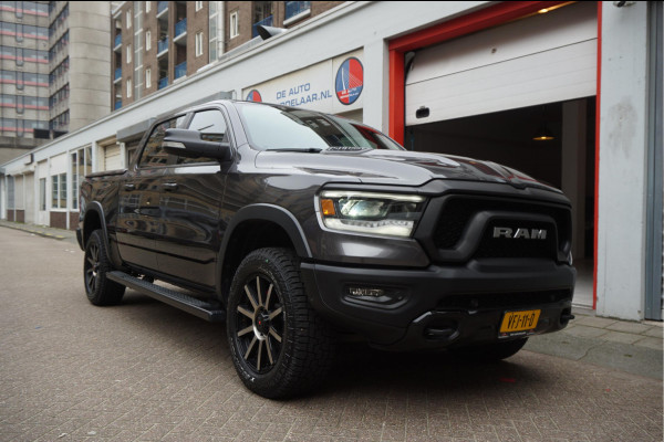 Dodge Ram 1500 5.7 V8 4x4 Rebel Sport | Luchtvering PANO -dak | Black Line | Off Road | Groot Navi | Apple CarPlay | Keyless | 20inch | Harman Kardon | Full LED | LPG onderbouw |3/2026 beurt + 4x Banden  | excl BTW