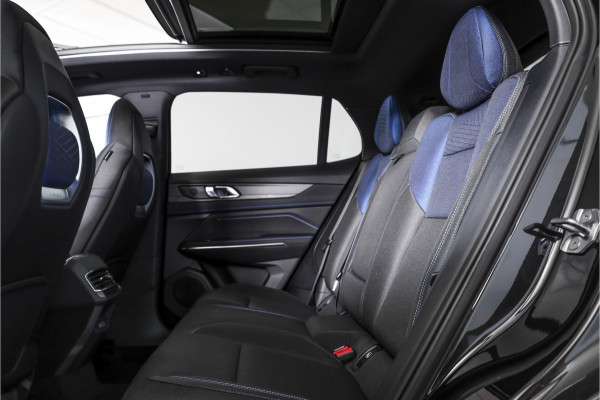 Lynk & Co 01 1.5 PHEV 261PK MY24 | Black pakket | Donkere hemel | 7.4 kWh Boordlader | Stoel-+Stuurverw. | 360 Camera | S/K-panodak | Adapt. Cruise | Memory | Elek. klep | LM 20" | 0721