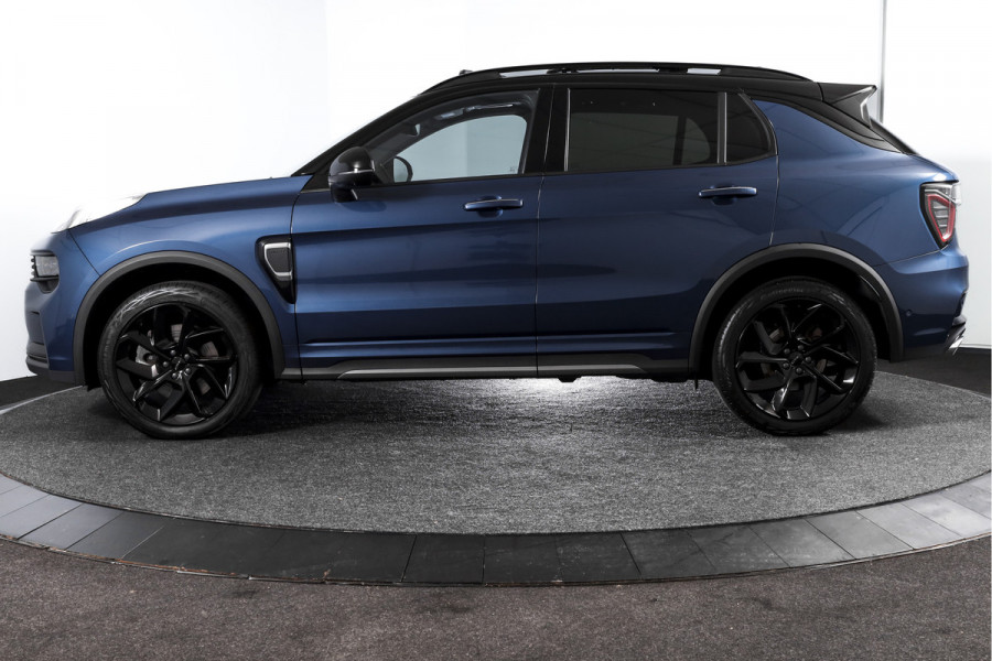 Lynk & Co 01 1.5 PHEV 261PK MY24 | Black Pakket | Donkere hemel | 7.4 kWh Boordlader | Stoel-+Stuurverw. |  360 Camera S/K-panodak | Adapt. Cruise | Memory |  | Elek. klep | LM 20" | 1156