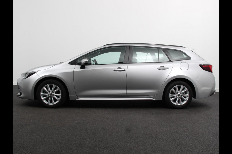 Toyota Corolla Touring Sports Automaat Hybrid 140 Active | Navigatie | Apple Carplay/Android Auto | Climate Control | Cruise Control Adaptive | 17"Lichtmetalen velgen | Camera