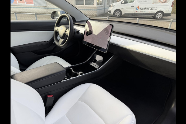 Tesla Model 3 Aut. Long Range Dual Motor AWD | Autopilot | Panorama | Wit Leder |