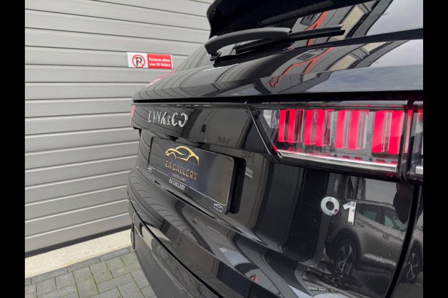 Lynk & Co 01 1.5 Bomvol Black Edition 261PK 360°Camera trekhaak