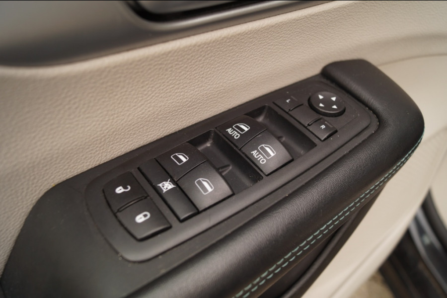 Chrysler Pacifica 3.6 V6 263pk Automaat 7-persoons -Full options-