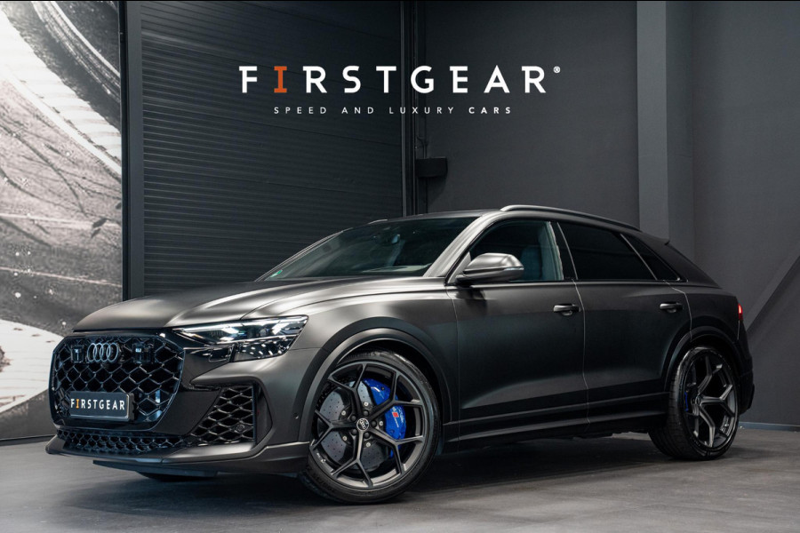 Audi Q8 4.0 TFSI RS Q8 quattro Performance *Achteras-besturing / Standkachel / Panorama / Bang & Olufsen / Stoelventilatie & massage / HUD*