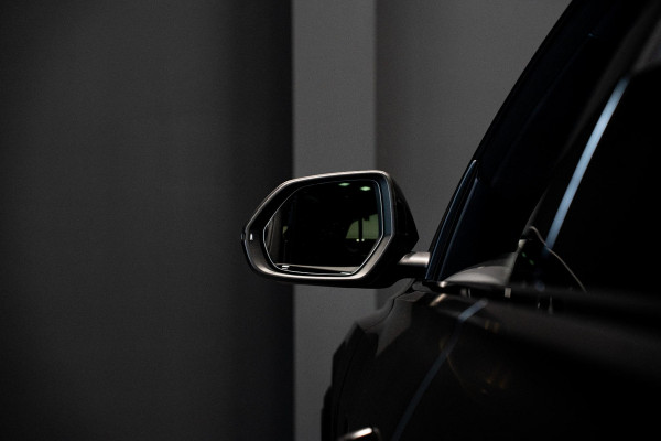 Audi Q8 4.0 TFSI RS Q8 quattro Performance *Achteras-besturing / Standkachel / Panorama / Bang & Olufsen / Stoelventilatie & massage / HUD*