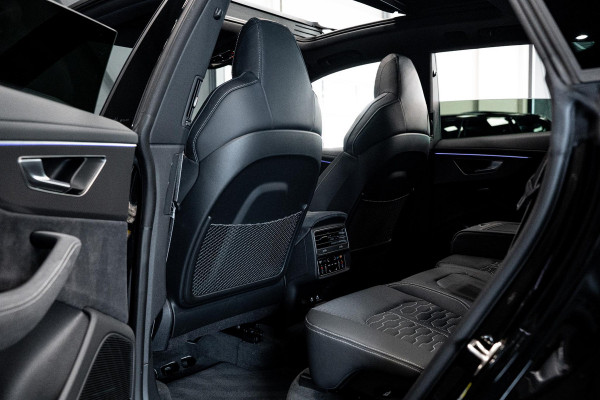 Audi Q8 4.0 TFSI RS Q8 quattro Performance *Achteras-besturing / Standkachel / Panorama / Bang & Olufsen / Stoelventilatie & massage / HUD*