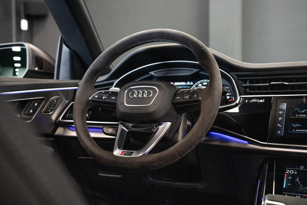Audi Q8 4.0 TFSI RS Q8 quattro Performance *Achteras-besturing / Standkachel / Panorama / Bang & Olufsen / Stoelventilatie & massage / HUD*