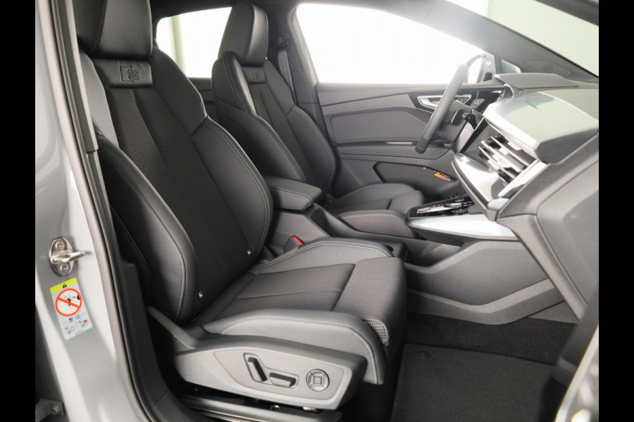 Audi Q4 Sportback e-tron 45 S edition Competition 82 kWh 286 pk | Assistentiepakket plus | Comfortpakket plus |Glazen panoramadak | Ambient lichtpakket |