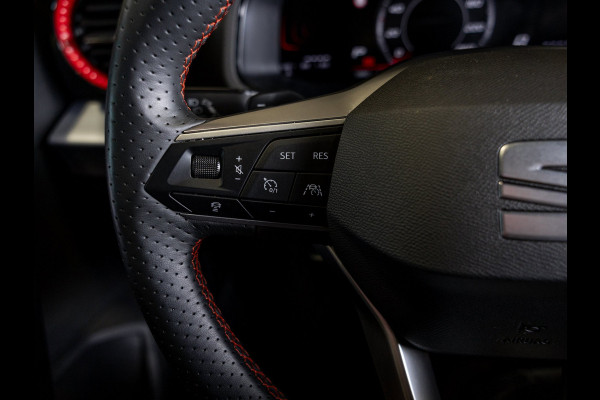 Seat Ibiza 1.0 EcoTSI FR Business Connect / 115pk / Achteruitrijcamera / Apple Carplay / Airco / Stoelverwarming