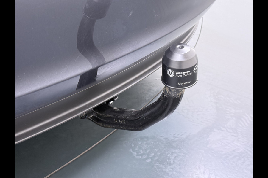 Tesla Model 3 Long Range AWD 75kWh Trekhaak AutoPilot Leeer Pano-dak Adaptive-Cruise Camera's Elektr.-Stuur+Stoelen+Spiegels+Geheugen+Easy-Ent Navi LED DAB Voorverwarmen interieur Keyless One-Pedal-Drive 4WD SOH 86% 1.000KG Trekgewicht Origineel Nederlandse Auto Fabrieksgarantie op Accu en Motor tot 19-12-2027/192.00km € 60.430 nieuw!