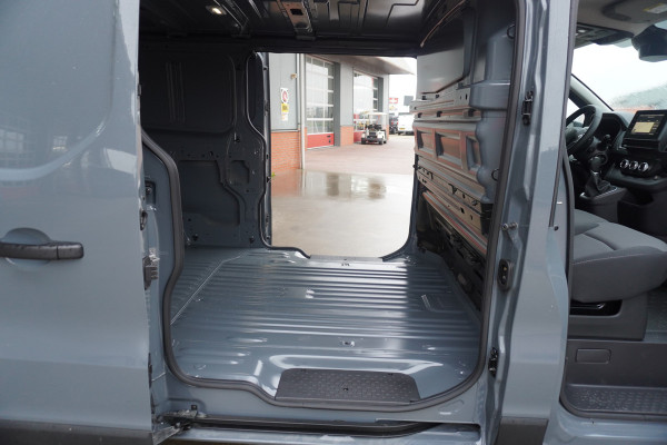 Renault Trafic 2.0 Blue dC1 150PK EDC T30 L2H1 Advance Automaat Schuifdeur L+R Nr. V064 | Airco | Cruise | Navigatie | Camera | All season