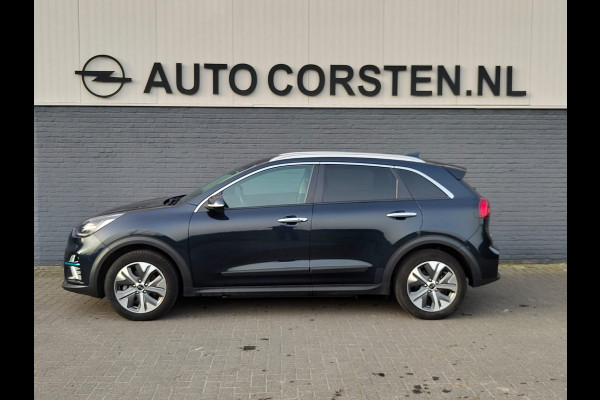 Kia e-Niro ExecutiveLine 64kWh SOH 100% Trekhaak Leder Warmtepomp Adap.Cruise Elek.Stoel+Memory JBL®-Audio Pdc Navi Ecc Camera Apple Carpla Stoelverwarming+Koeling Stuurverwarming Lmv Privacy Glas DAB Vess Lane Assist Blind Spot 1e Eigenaar Origineel Nederlandse Auto