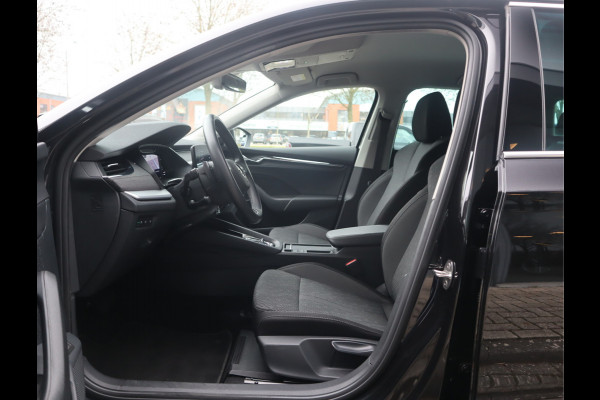 Škoda Octavia Combi 1.0 e-TSI Business Edition Plus Automaat