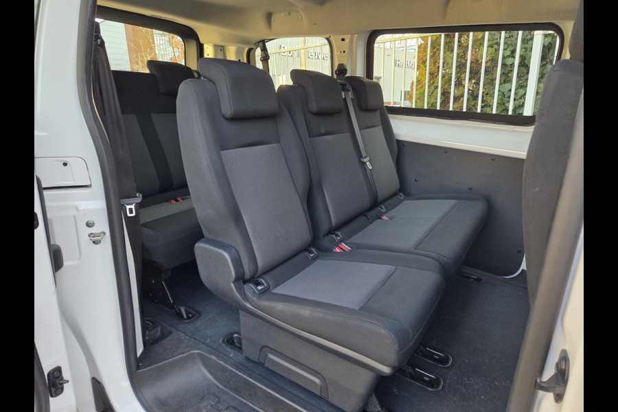 Renault Trafic -E-Tech / Opel e-Vivaro L2 Innovation 50 kWh SNELLADER 9-Persoons Airco Cruisecontrol Accucertificaat aanwezig