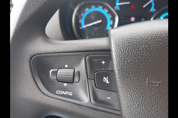 Renault Trafic -E-Tech /Citroen e-Jumpy XL L3 75kWh SNELLADER Rolstoelauto / Rolstoelbus 7-Persoons met Bodemverlaging