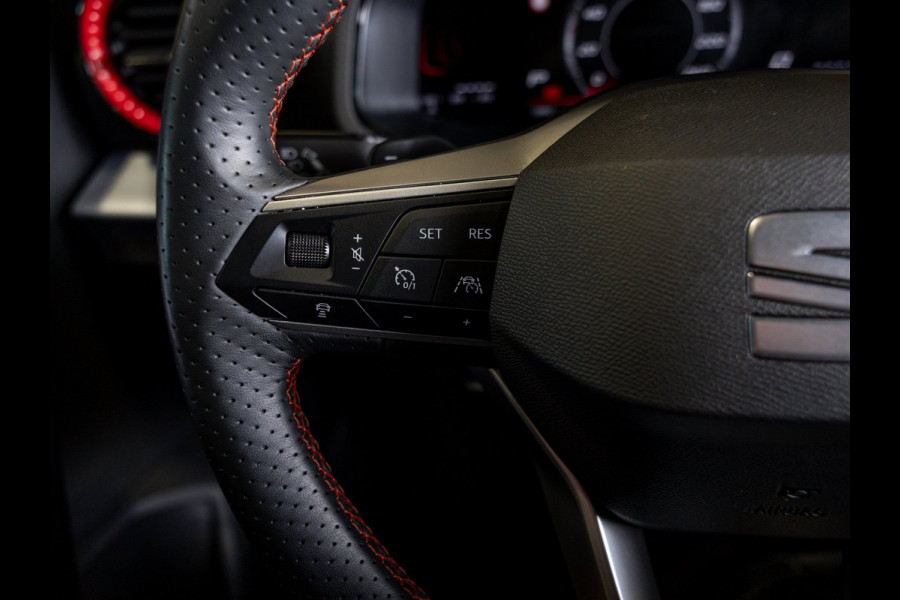 Seat Ibiza 1.0 EcoTSI FR Business Connect / 115pk / Achteruitrijcamera / Apple Carplay / Airco / Stoelverwarming