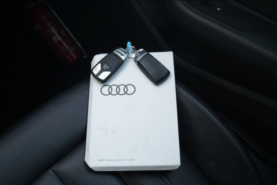 Audi A4 Avant 35 TFSI 150pk Automaat S-LINE Sport Edition