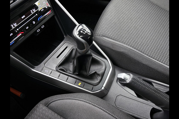 Volkswagen Polo 1.0 TSI Life Business (DIGITALE COCKPIT, STOELVERWARMING, NAVI, CARPLAY, PARKEERSENSOREN, 1e EIGENAAR, CLIMA)